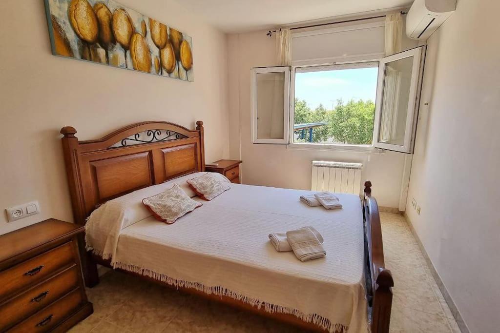 ロザスPiso En El Centro Con Vistas Al Mar Y Balconアパートメント エクステリア 写真