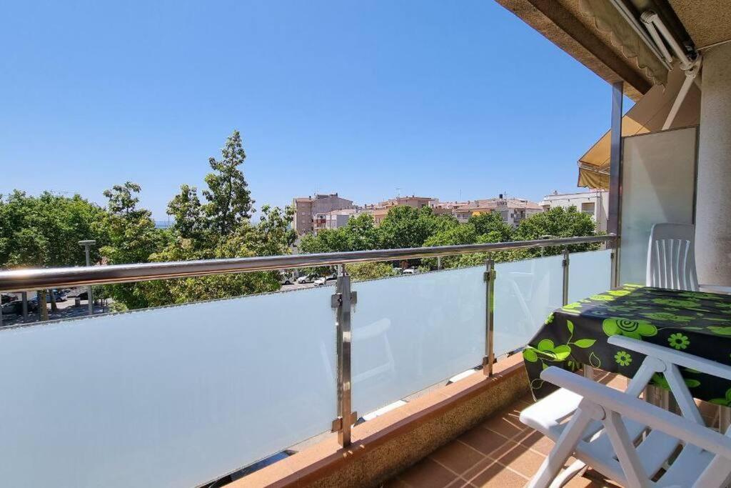 ロザスPiso En El Centro Con Vistas Al Mar Y Balconアパートメント エクステリア 写真