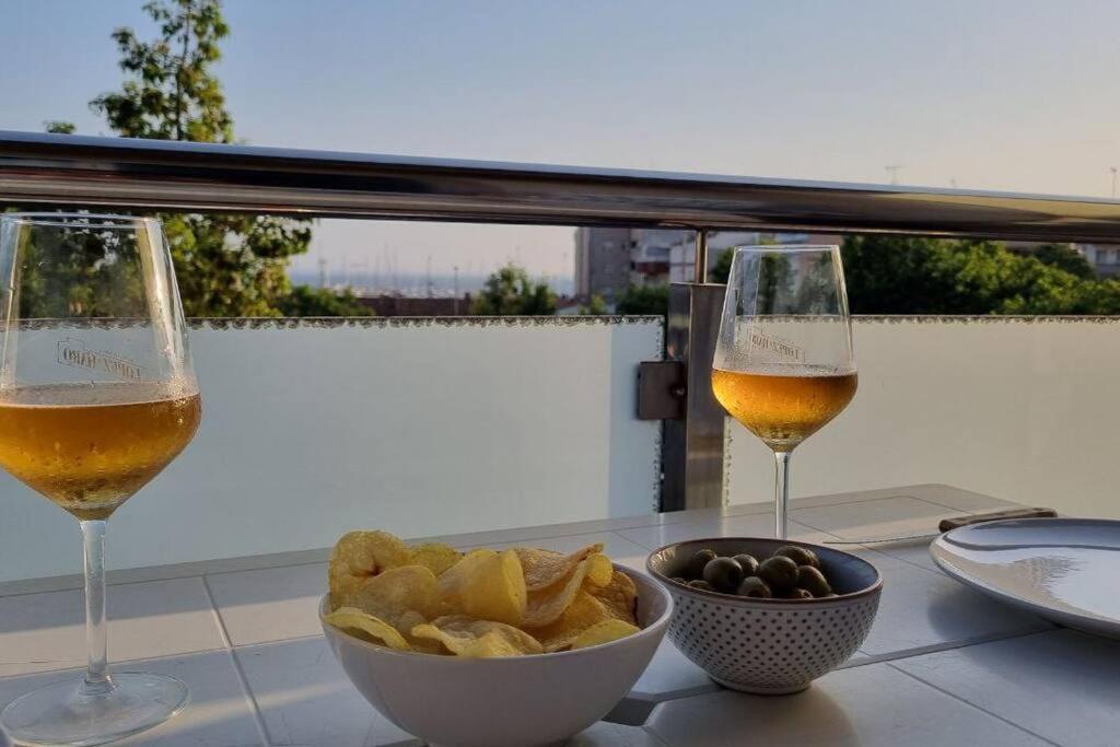 ロザスPiso En El Centro Con Vistas Al Mar Y Balconアパートメント エクステリア 写真